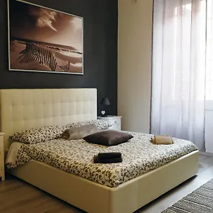 T T House La Spezia