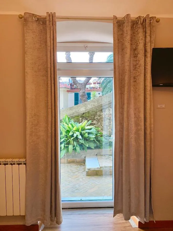 Gasthuis Cernaia Room La Spezia