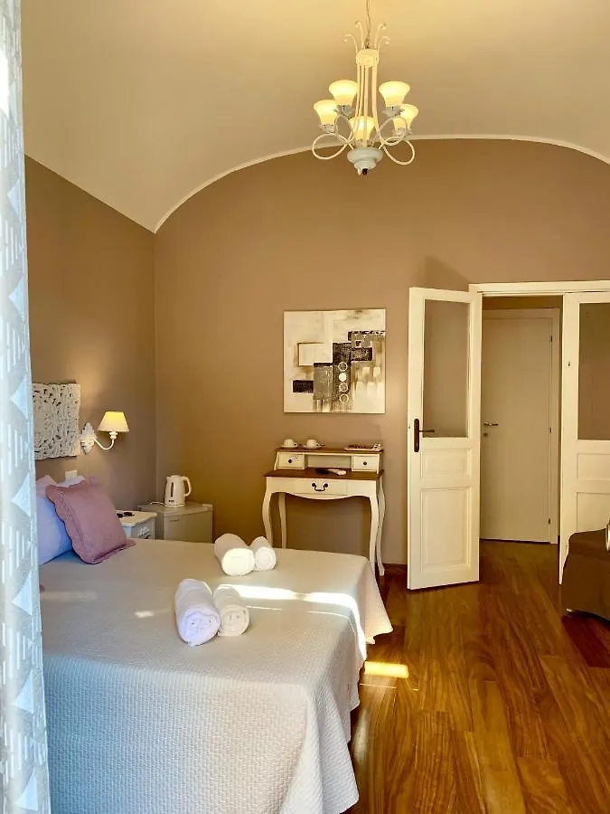 Cernaia Room La Spezia Gasthuis