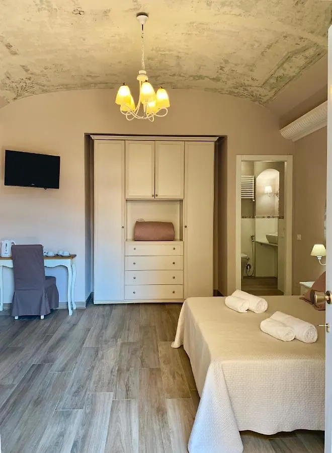 Cernaia Room La Spezia Gasthuis